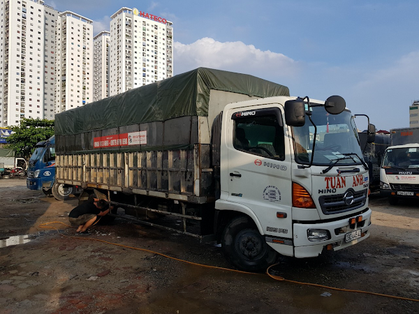 cho thuê xe tải vận chuyển hàng